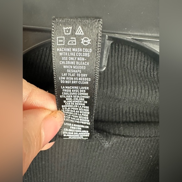 Skims SOFT LOUNGE LONG SLEEVE BLACK SLEEP TOP Size 4X (26-28)NWT - Picture 15 of 17